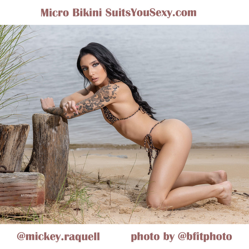 Micro Bikini, Mickey Raquell